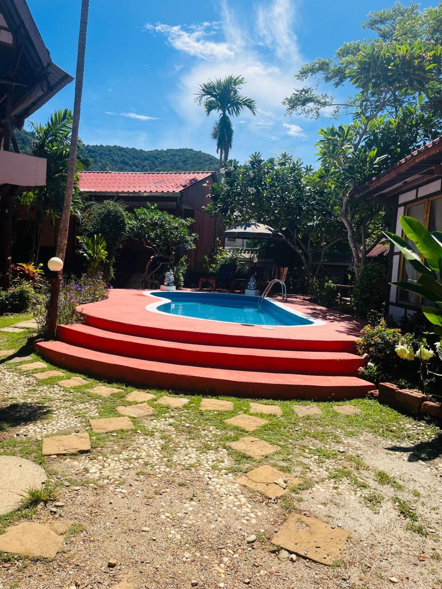 Nin Kantiang Bay Ko Lanta Extérieur photo